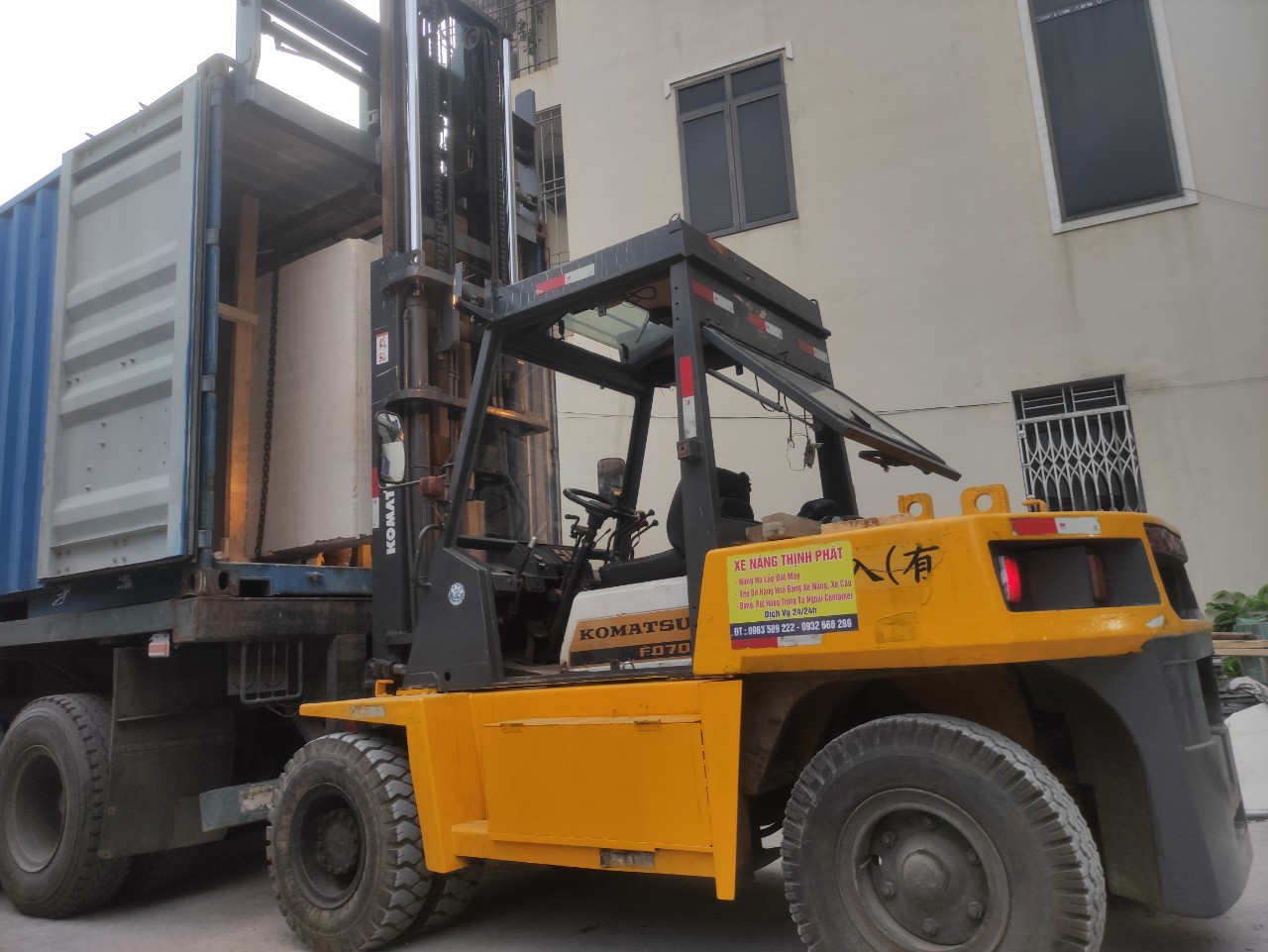 Cho thuê xe nâng tại Quận Hải An Hải Phòng